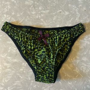 Agent Provocateur Green Leopard silk briefs Size L
